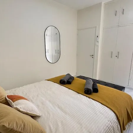 Apartment Luxury 2 Bedroom In In Faneromeni Area