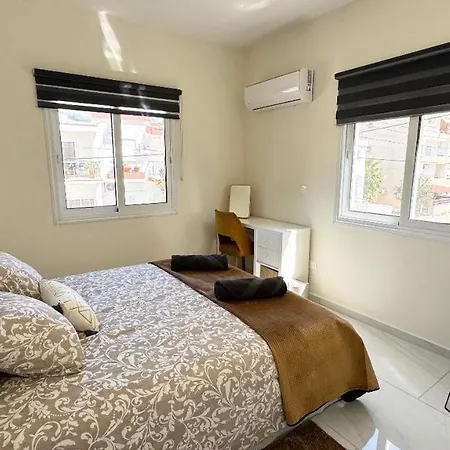 شقة Luxury 2 Bedroom In In Faneromeni Area لارنكا