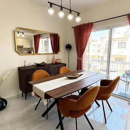 شقة Luxury 2 Bedroom In In Faneromeni Area *